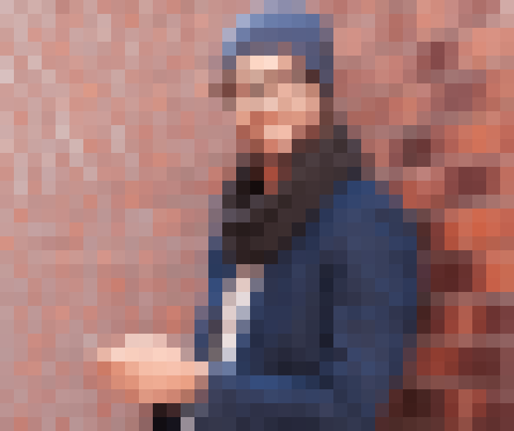 Meet Our Creative Team Members - 足球直播